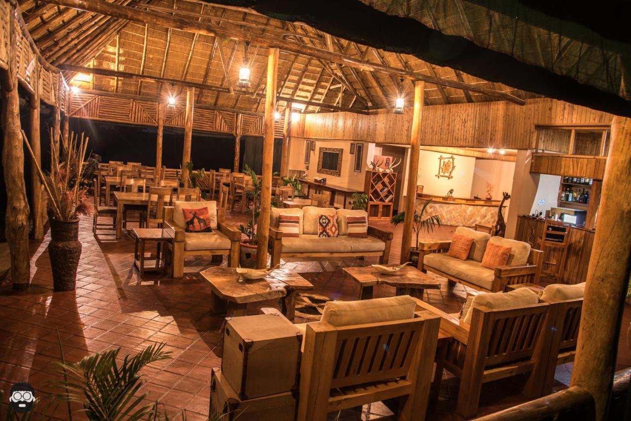 Twiga Safari Lodge Paraa Zewnętrze zdjęcie